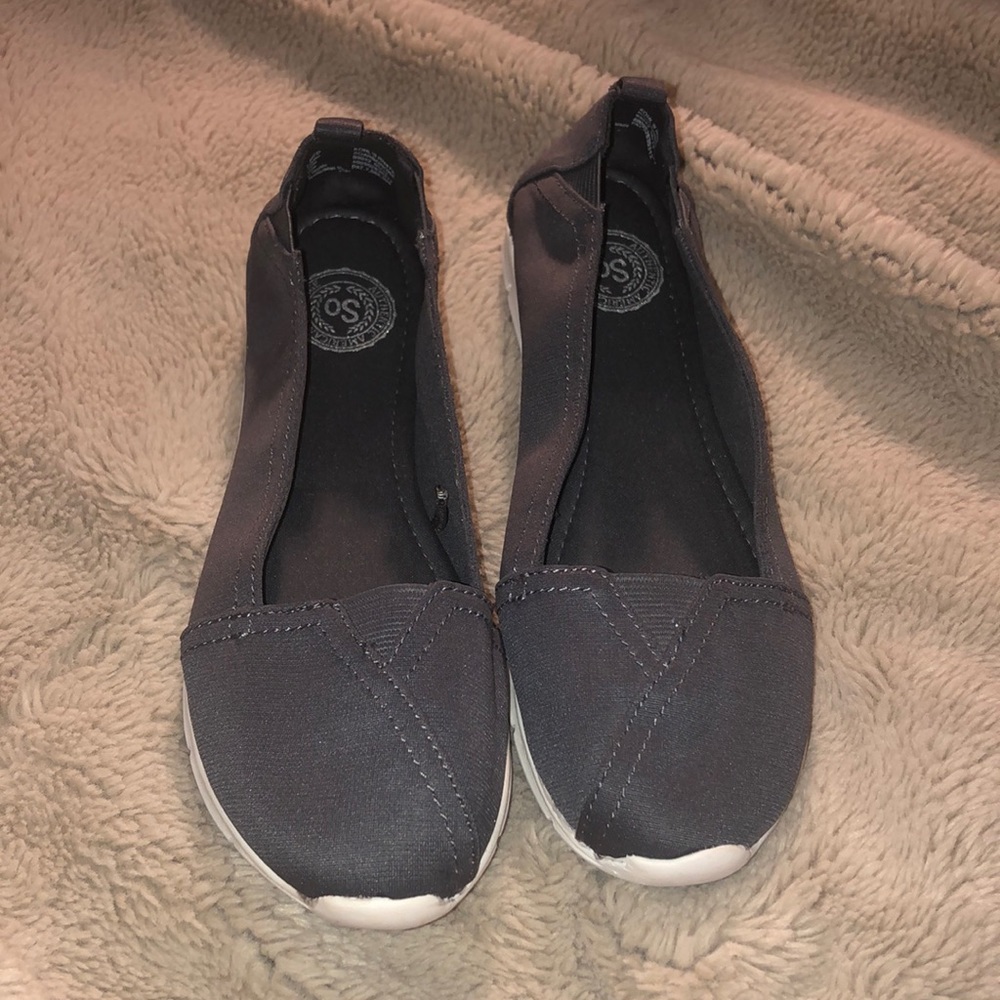 NWOT SO Slip On Shoes
